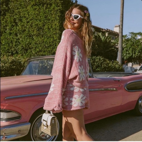 NWT! In Bloom Daisy Print Sweater - Picture 5 of 13